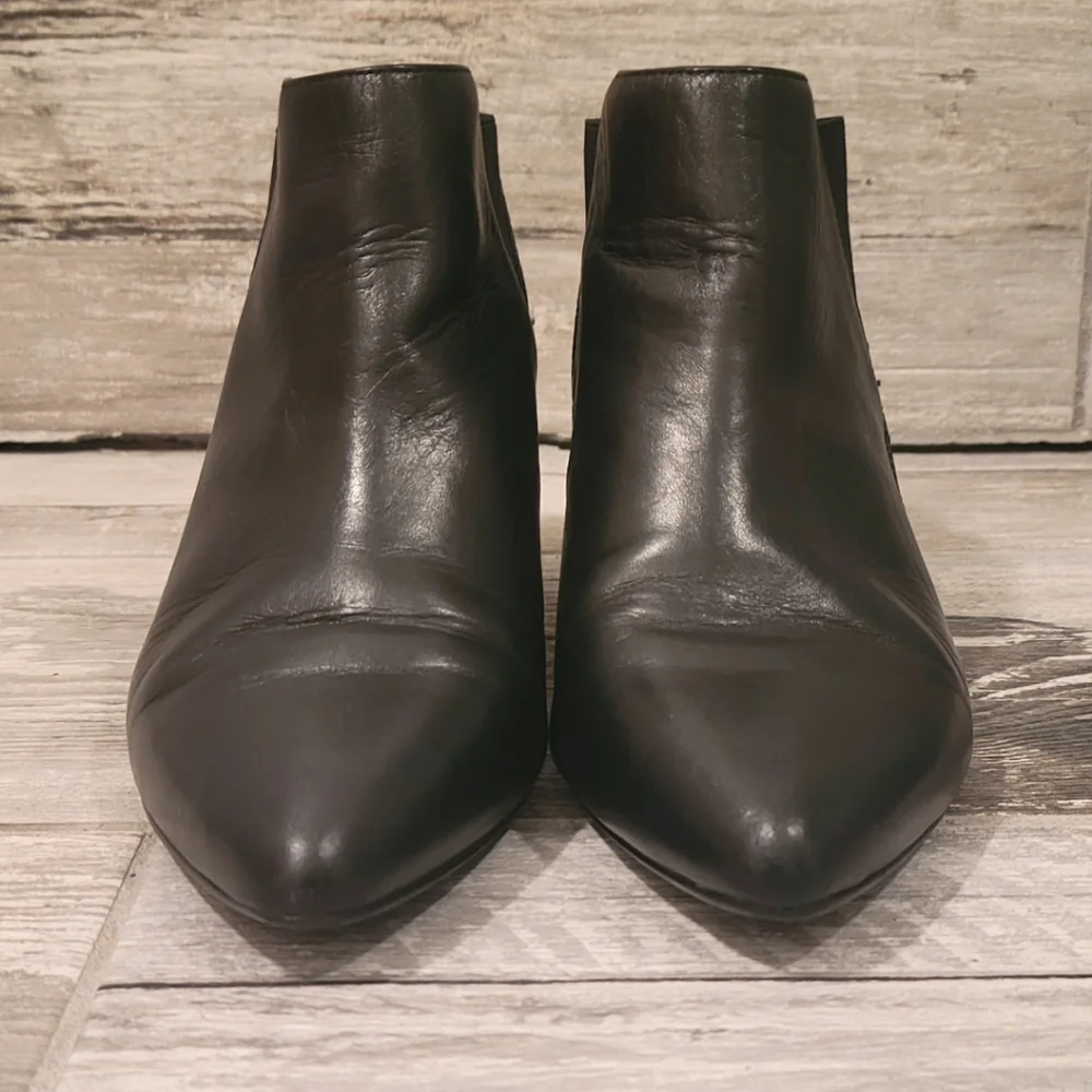 Unique Asymmetric United Nude Leather Heel Ankle Boots - Picture 8 of 14